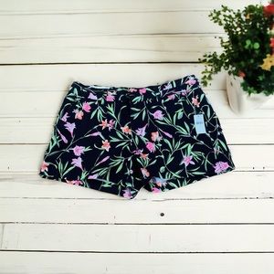Women’s Gap Shorts